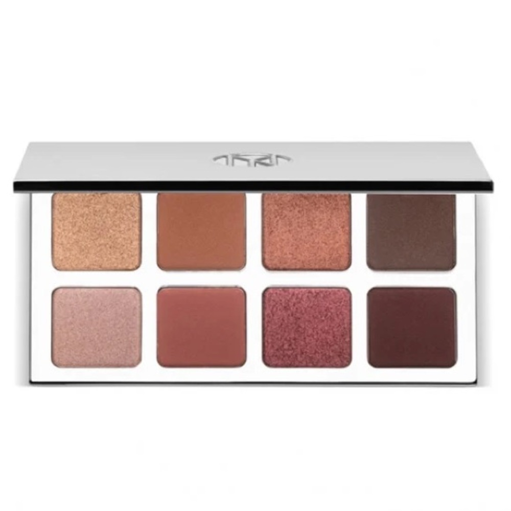 IL MAKIAGE Color Boss Master Eyeshadow Palette in Treat Yo’ Self - Picture 3 of 7